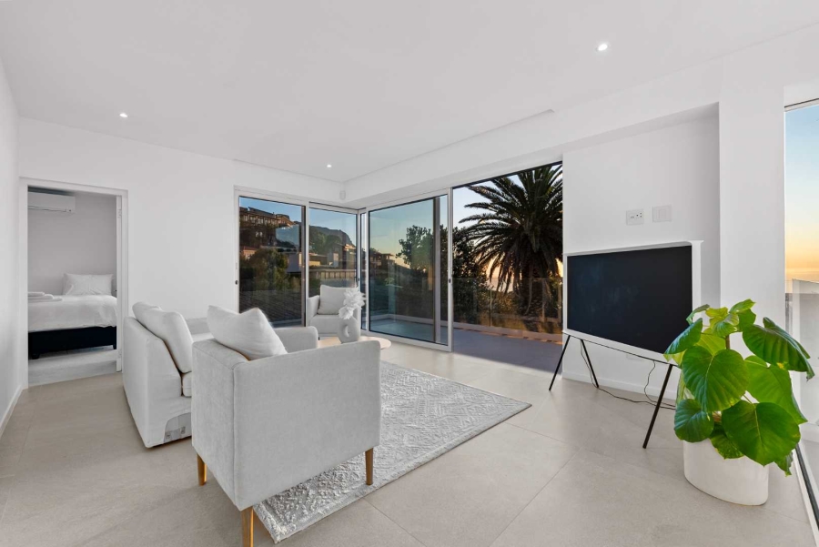 5 Bedroom Property for Sale in Camps Bay Western Cape